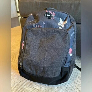 Quicksilver gray backpack